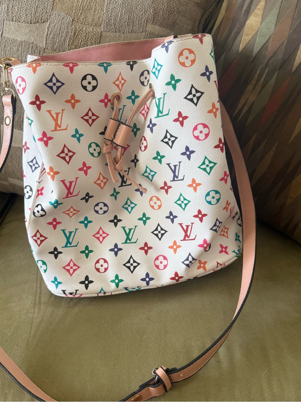 Louis Vuitton Multicolor Monogram White Bucket Bag